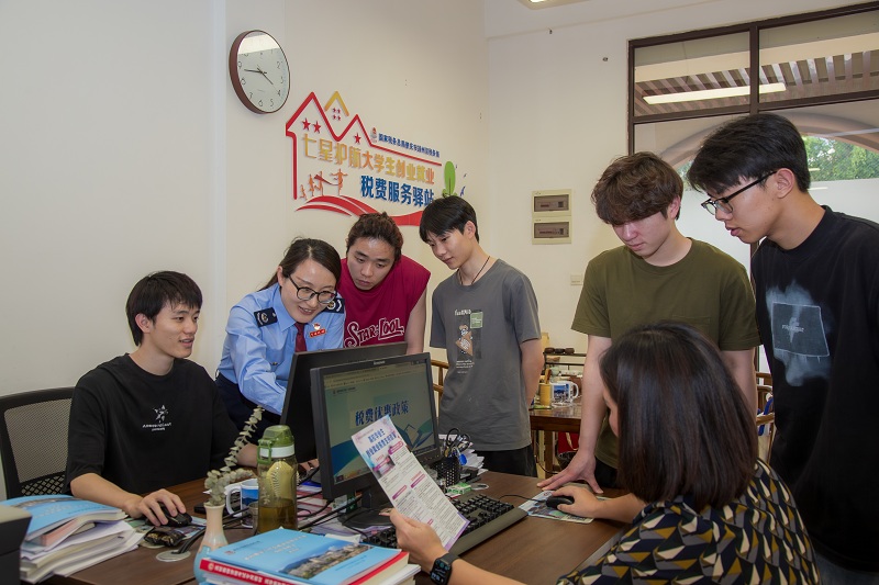税费驿站注入“诚信基因”点亮肇庆创新创业远航“灯塔”